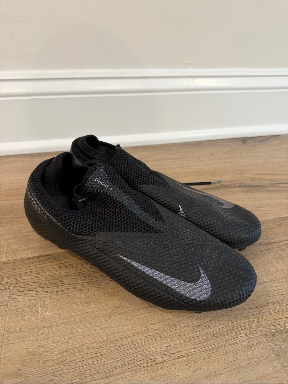 Nike Phantom GX Ghost Men’s Size 7 Black Soccer Cleats Firm Ground FG